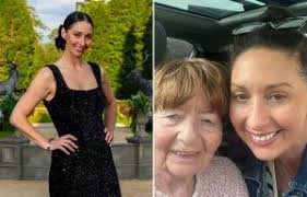 Who is the new Countdown host and why did Anne Robinson leave?