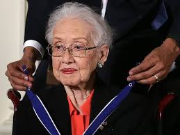 Muere Katherine Johnson, la mujer que llevó la humanidad a la Luna Muere la  mujer que llevó la humanidad a la Luna : Muere la mujer que llevó la  humanidad a la