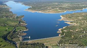 The population in 2011 was 2,316, in an area of 296.94 km². Barragem De Montargil Com Obras De 2me Para Melhoria Das Condicoes De Seguranca Antena Livre