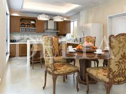 بلاط رخام أبيض كبير Delta Marble