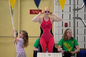 Who was the swimmer who gave jacoby the pink goggles? Seward Swimmer Lydia Jacoby Makes Big Splash At Us Open National Championships Anchorage Daily News