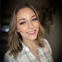 Meagan Lynn's Instagram, Twitter & Facebook