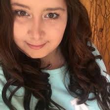 Lea Ware's Instagram, Twitter & Facebook