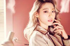 But i think queen jisoo is the prettiest. All Aboutkpop Kdrama On Twitter Teaser Video Aoa 1st Album Angles Knock Excuse Me Secret Room Cek This Out Https T Co Rr4ac3qrka