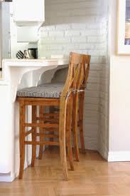 kitchen barstool update