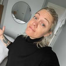 Nicola Thorn's Instagram, Twitter & Facebook