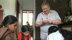 How tall and how much weigh rainer hunold? Rainer Hunold Ist Sos Pate Sos Kinderdorfer Weltweit Youtube
