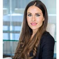 Laura Plank's Instagram, Twitter & Facebook