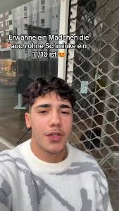 Natural Beauty: Celebrating Girls without Makeup