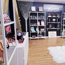 But more precisely, makeup vanity set consists of a makeup vanity table with lights and a big mirror. The Glam Vanity Makeup Store Home Facebook