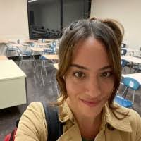 Christine Noyes's Instagram, Twitter & Facebook