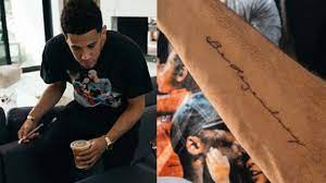 Phoenix suns star devin booker has been honoring late nba legend kobe bryant ever since his death on jan. Devin Booker Gets Coolest Best Kobe Tattoo Youtube