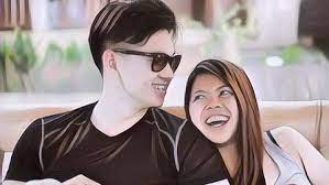 Dalam kondisi hamil sembian bulan, irma suyatin mengantar sang suami ke peristirahatan terakhirnya. Tdw9ybpcyuv4jm