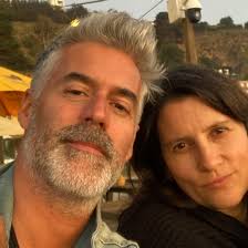 Y aquí estamos … 29 años juntos se cumplen esta semana … y todo comenzó en  Adrenalina … @camilavidelawilson @hojasdecami.cl