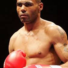 Clash headache over re-scheduled Wayne Elcock fight