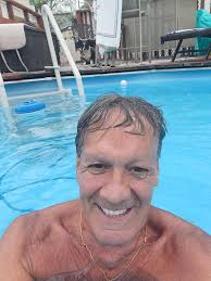 Spot the corgi🐶 level:easy