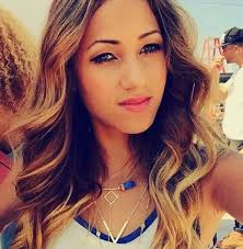 Skylar Stecker