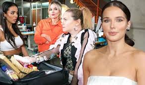 Helen flanagan hair clr is nice. Helen Flanagan Coronation Street S Rosie Webster Addresses Soap Return That Was Strange Celebrity News Showbiz Tv Express Co Uk