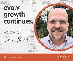 Danielle Lipson's Instagram, Twitter & Facebook