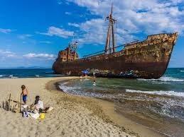 famous shipwrecks and the history