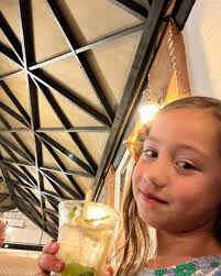 Shana Woolley (@shanalee10) • Instagram photos and videos