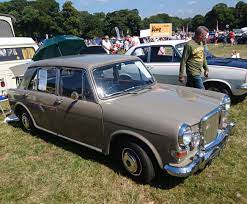 Vanden Plas Princess 1100 At Mount Edgecombe Classic Car Show British Cars Classic Car Show Classic Cars