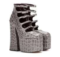 Marc jacobs (born april 9, 1963) is an american fashion designer and the head designer for marc jacobs, as well as the diffusion line marc by marc jacobs. Scarpe Marc Jacobs Online Showroom Di Stylosophy