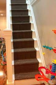 Diy Stair Runner Made From 2 5 Rubber Backed Runners From Costco Cost Approximately 30 So When It Gets Grungy In A Couple Yea Diy Stairs Stairs Stair Runner
