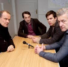 1999 hatten dominic raacke als kommissar till ritter und stefan jürgens als kommissar robert hellmann ihren ersten einsatz in berlin. Tatort Star Raacke Vielleicht Lande Ich Auch Im Dschungel Welt
