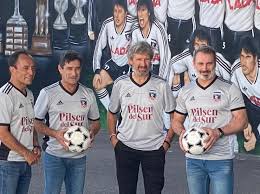 En 60 páginas, resume la historia de la institución hasta llegar al 5 de junio de 1991. New Colo Colo T Shirt Commemorative Edition Of The 30 Years Of The Liberators 1991 Is Filtered Newswep