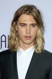 Long hair men continue to look fashionable and trendy. 10 Modern Long Hairstyles For Men