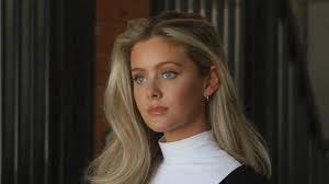 Hannah Godwin Shares Unexpected Health Update About Her Mom: 'It's Such a  New World for Us'