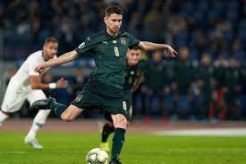 View stats of chelsea midfielder jorginho, including goals scored, assists and appearances, on the official website of the premier league. Chelsea Supporters Spotted What Jorginho Did Before Scoring For Italy Against Greece Football London