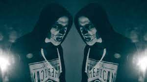 Am pe stanga am pe dreapta. Zilamike Stanga Si Dreapta Videoclip Oficial Youtube