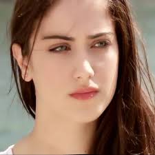 Hazal Kaya Dehati Girl Photo Beautiful Girl Face Beauty