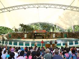 Top zoos and animal parks family my. Zoo Negara Show Times