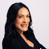 Sandra Barrera's Instagram, Twitter & Facebook