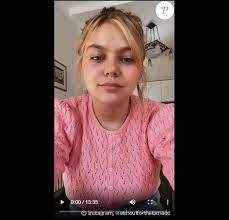 Découvrez cette photo de louane emera sur les 34 photos de louane emera disponibles sur allociné. Louane Ne Montrera Jamais Sa Fille Esmee J Ai Choisi Cette Vie Pas Elle Purepeople