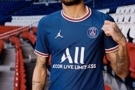 A punto de acabar la temporada, el psg ya ha lanzado la que será su camiseta para la temporada 2021/2022. Psg Camiseta Temporada 2021 2022 Neymar Y Mbappe Curiosidades De Futbol Futbolred
