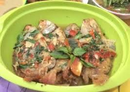 Demikian resep dan cara membuat pesmol ikan nila yang bisa anda coba di rumah. Recommended Resep Pecak Ikan Nila Kemangi Simpel