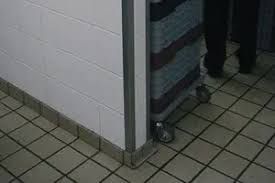 Schluter systems have the materials needed for bathroom fixtures and shower systems so you can create a shower space that's right for. Aluminum Edge Trim Schluter Eck E Schluter Systems For Tiles Outside Corner