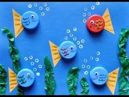 Hiasan pada kelas sekolah dasar bisa di awali dengan menghias bagian jendela. Dekorasi Ruang Kelas Dari Bahan Bekas Indah Tentang Hiasan Kelas Tk Dari Barang Bekas Cantik Kreatif Hiasan Ide