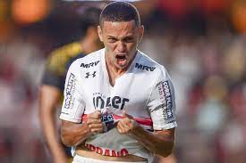 Marcos guilherme profile), team pages (e.g. A Disposicao Marcos Guilherme Reve Adversario De Estreia Inesquecivel Gazeta Esportiva