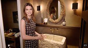 Kendall jenner's beverly hills house. See Inside Kendall Jenner S Los Angeles Home