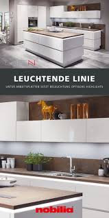 Flash 450 Weiss Hochglanz Moderne Kuchen In 2020 Moderne Kuche Kuche Zusammenstellen Kuchen Design