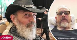 AGT' sword swallower almost dies after swallowing-act goes horribly wrong