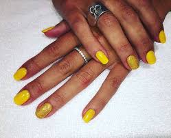 All the leaves are brown, but your nails can be absolutely beautiful for autumn. 50 Gorgeous Yellow Acrylic Nails To Spice Up Your Fashion In 2021