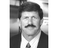 Jason Straw's Instagram, Twitter & Facebook