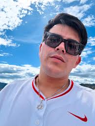 Daniel Cadena Velasco (@_danicadena) • Instagram photos and videos