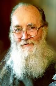 Sadie Calhoun's Instagram, Twitter & Facebook